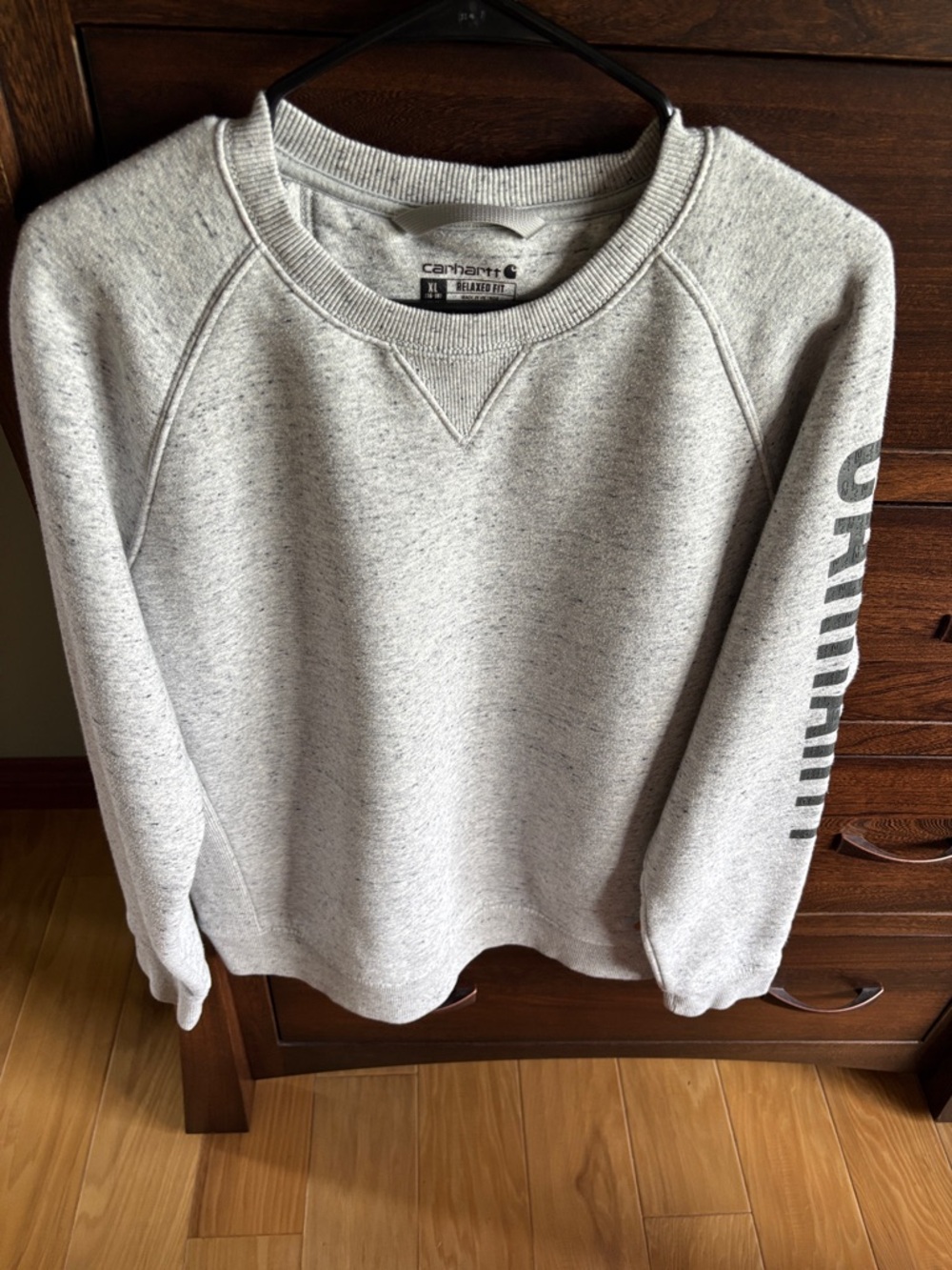 Women’s Carhartt crew neck sweatshirt
